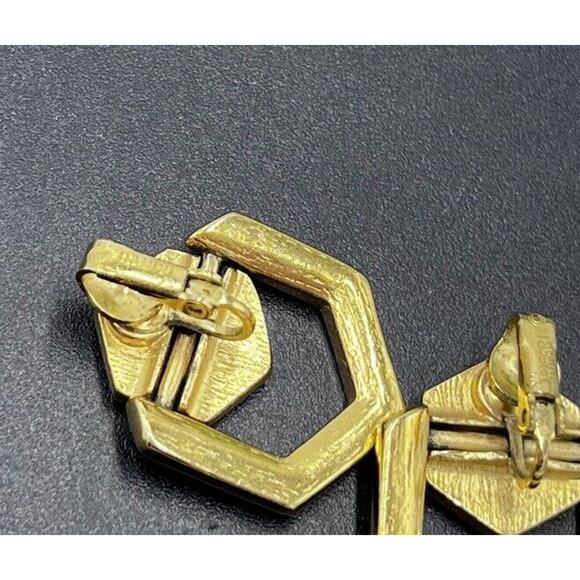 Crown Trifari Vintage Gold Tone Black Enamel Clip On Door Knocker Earrings - Picture 8 of 10